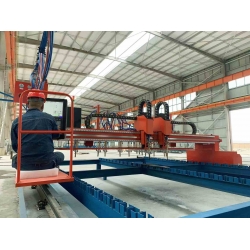 數控火焰多頭直條切割機